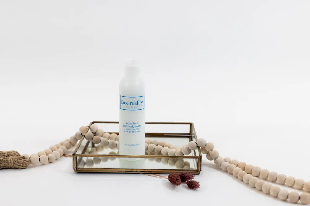 Gentle Skin Cleanser Acne Wash, Personal Care for Skin Health & Beauty, Non-Color, 150ml, Perfect for Individuals with Sensitive Skin